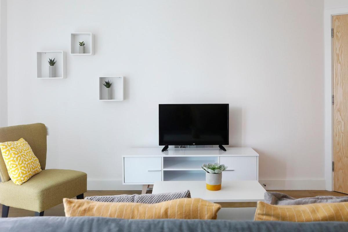 Redhill Queensgate - Modern 1 Bedroom Apartment Exterior photo