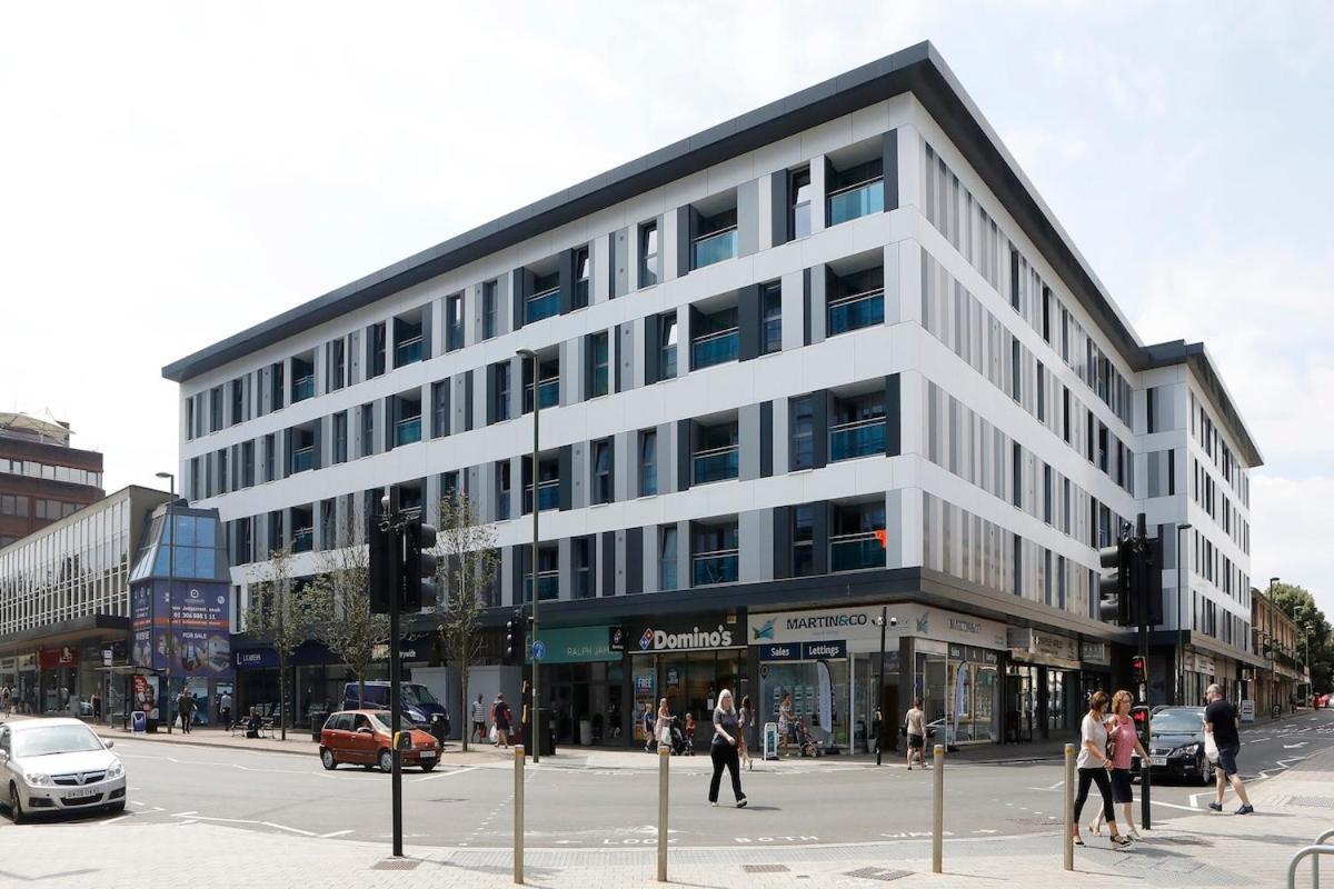 Redhill Queensgate - Modern 1 Bedroom Apartment Exterior photo